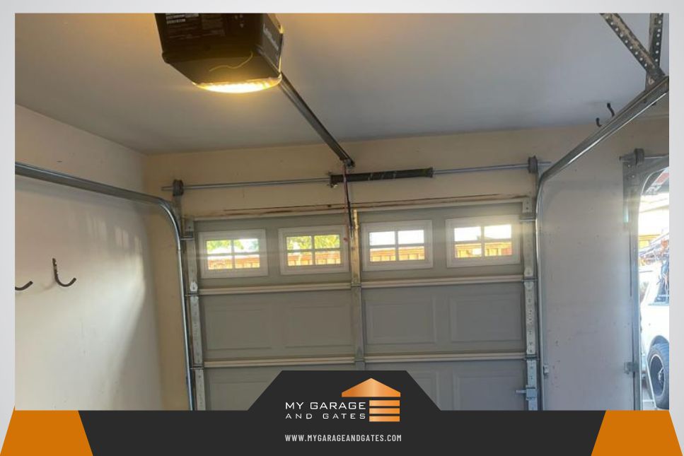 common garage door problems in Houston